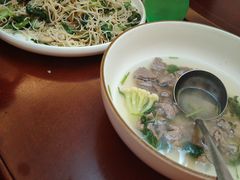 -山里饭店(贵安店)
