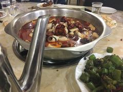 -武记碳锅鱼大盘鸡(杜岭街店)