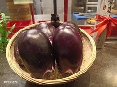 新鲜的大茄-望湘园·洞庭渔宴(浦江欢乐颂店)