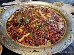 -老船舫·现做活鲜鱼馆(东郊记忆店)