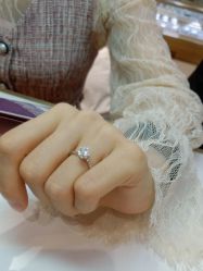 -珂兰钻石(美美2购物中心店)