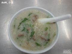 -银记肠粉店(新港西路店)