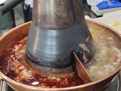 -楼外楼大刀肉传统火锅(西安大路店)