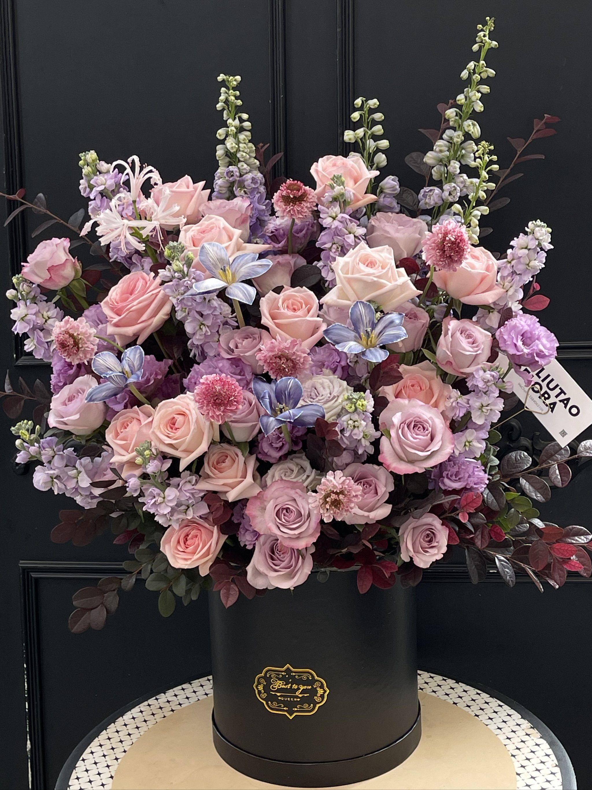 热销款粉紫色抱抱桶鲜花花束/南京花店