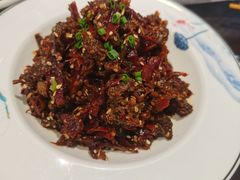 -川流不息·地道川菜·小龙虾(松东路店)