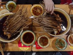 -拈签一笑黄牛肉辣卤串串
