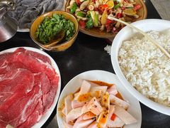 -周老三跷脚牛肉·全牛火锅(非遗传承店)