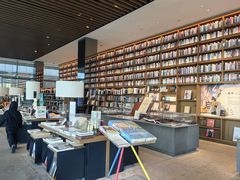 -茑屋书店(天目里店)