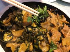 -快乐老家三鲜饺子东北菜(南六中路店)