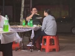 -凤爪王烧烤(徐东旗舰店)