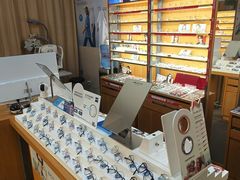 -优医视平价眼镜蔡司依视路折扣工厂店(十里堡店)