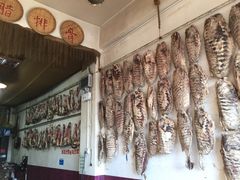 -阿婆情腊排骨火锅(金虹路店)