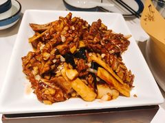 -梅飞酒家(名辉豪庭店)