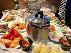 -领鲜活海鲜榴莲自助火锅(东门店)