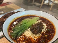 -全牛匠·乐山跷脚牛肉(新中关店)