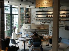 -光海书局(南京东路第一百货店)