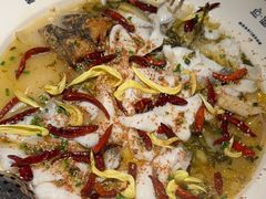 -渔语鱼酸菜鱼新川菜(来福士店)