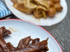 -老鼎万春卤菜(五代传承创始老店)
