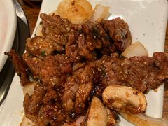 -萨拉伯尔(燕莎友谊商城店)