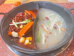 -赵美丽·重庆社区火锅·直营店(火车东站·中豪国际店)