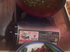 汤锅韭菜牛肉-龙少爷碳火干锅(环球中心店)