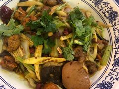 -蜀天上精专麻辣香锅(文定路店)