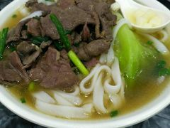 牛三星面-燊意布拉肠云吞面(中山四路店)