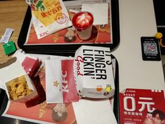 -肯德基(东安路站店)