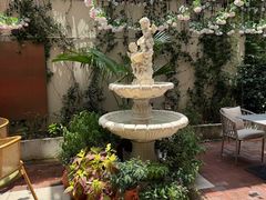 -Osteria Garden 生蚝花园餐厅(原进贤路店)