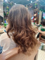 -PE SALON