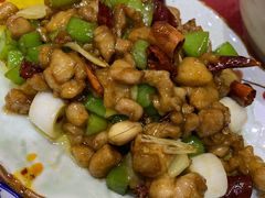 宫保鸡丁-易老妈蹄花.特色川菜(人民公园总店)