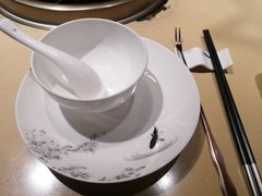 -余欢领鲜火锅(新街口店)