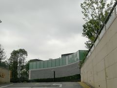 -中庚漫游城停车场