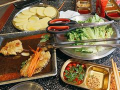 -红泥小火炉·东北泥炉烤肉(天一旗舰店)