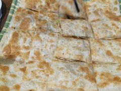 -乡土黄·鲜牛肉火锅·小龙虾(兴业街店)