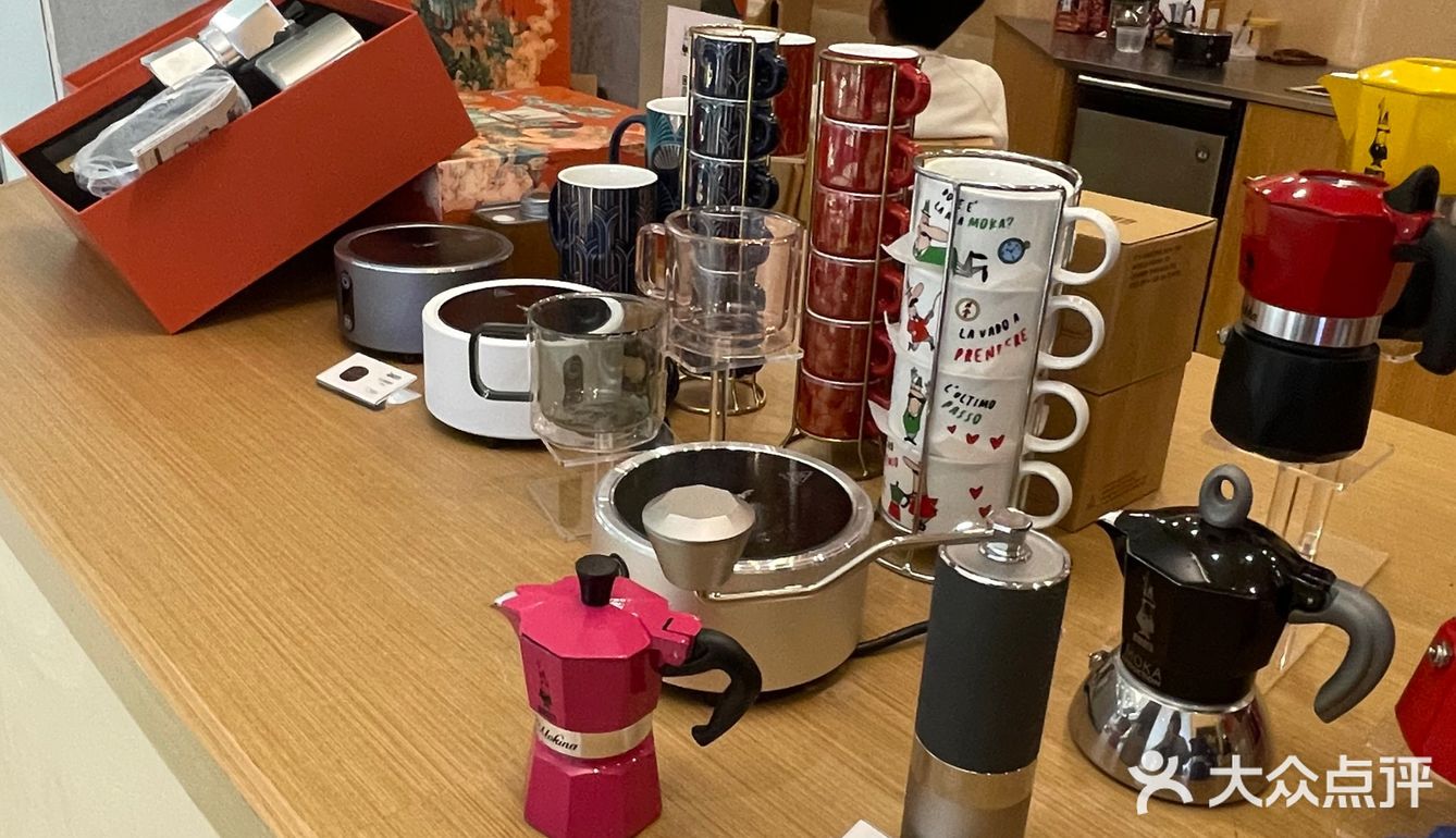 新店！全国首店[惊叹]比乐蒂咖啡！