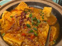蒜香煎豆腐-云海肴·汽锅鸡·云南菜(苏州中心店)