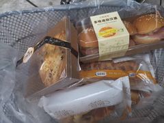 奥尔良鸡肉火腿三明治-中粮丰通（北京)食品有限公司