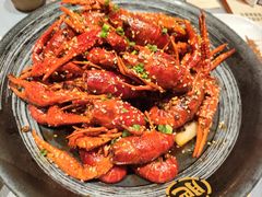 -肥肥虾庄·金牌油焖大虾(杨园滨江时代walk店)