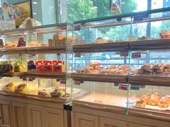 面包甜点陈列柜-新侨三宝乐面包店(崇文门店)
