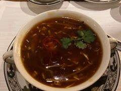 酸辣汤-夏苑(新加坡丽思卡尔顿美年酒店)