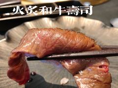 -铭牛烧肉·和牛海鲜自助(高新月牙湖店)