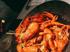 -巴厘龙虾·榜首油焖大虾(音乐学院·沿江酒馆店)