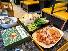 -一席地·本地鸡窝·杭帮鸡火锅(萧山银隆百货店)