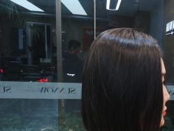 -首脑美发沙龙