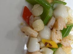 -姜君·千岛湖鱼头馆(浦东大道店)