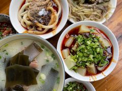 -中和裴氏蹄花(府河路店)