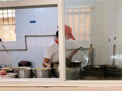 -官渡李记小锅米线(新亚洲体育城百合园东北)