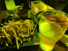 -TZ House音乐现场(来福士中心店)