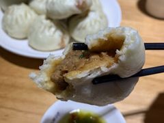 -凤起龙游老面包子(凯德晶品店)